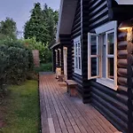 Lovely Log House On Mon Stege