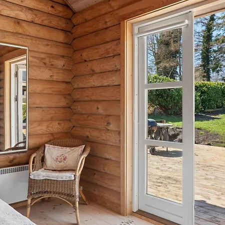 Lovely Log House On Mon Stege
