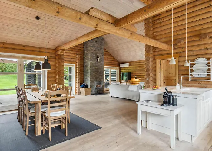 Сasa de vacaciones Lovely Log House On Mon Stege